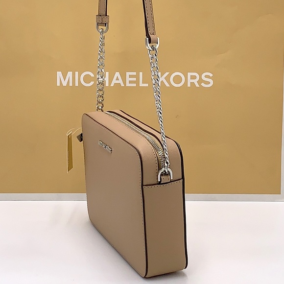 MICHAEL KORS LARGE EAST WEST CROSSBODY CAMEL COLOR - Picture 13 of 15